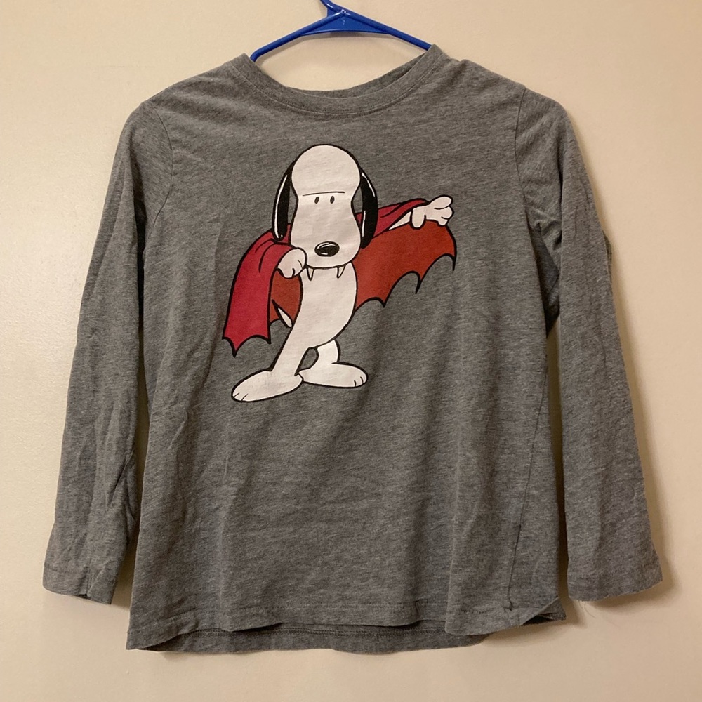 Vampire Snoopy Peanuts Hannah Andersson Shirt